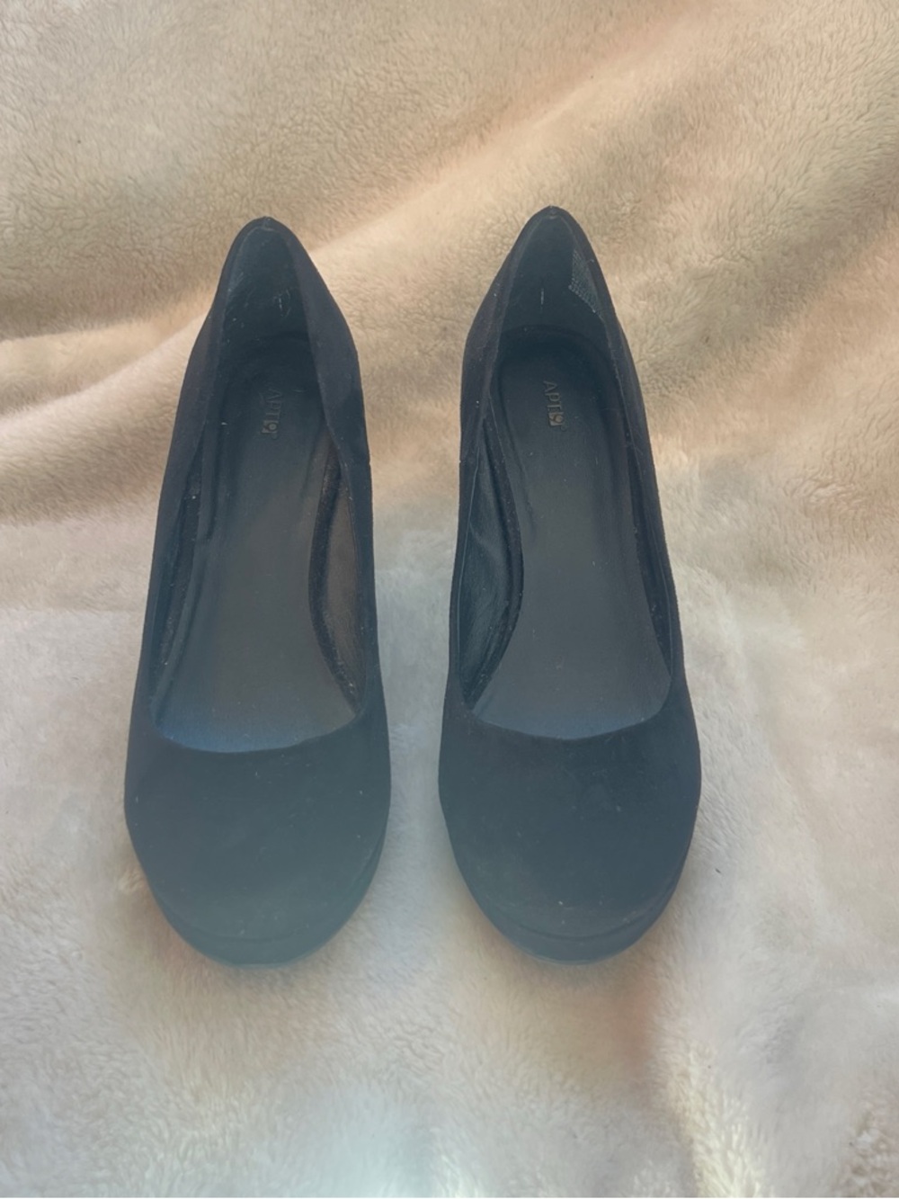 Apt. 9 Black Women's Low Heel Pumps